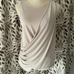 Express Women‎ Champagne Top Size M